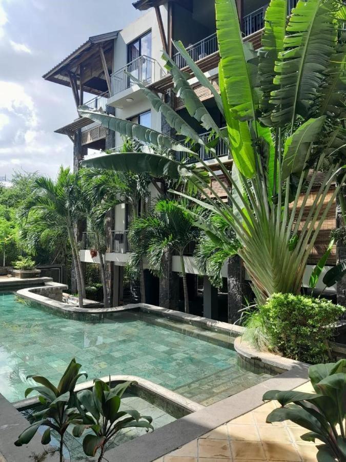 Blue Waves Beachfront Penthouse Flic-en-Flacq Exterior foto